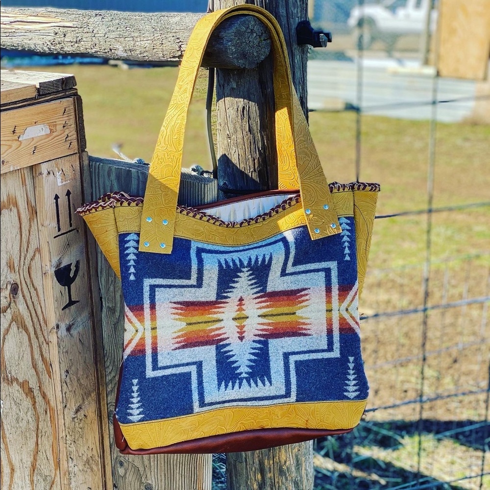 Large wool bag
